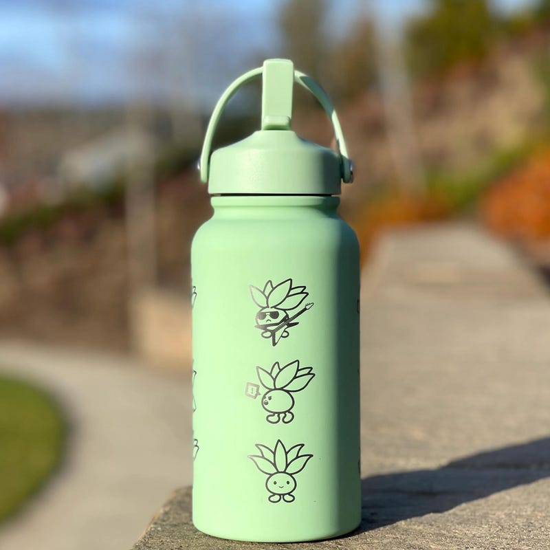 Pokémon-Inspired 22oz Tumbler Drink Bottle Travel Mug w/ Lid